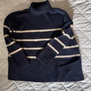 NWOT Nordstrom Signature 100% Cashmere navy stripe 100% Turtleneck Sweater